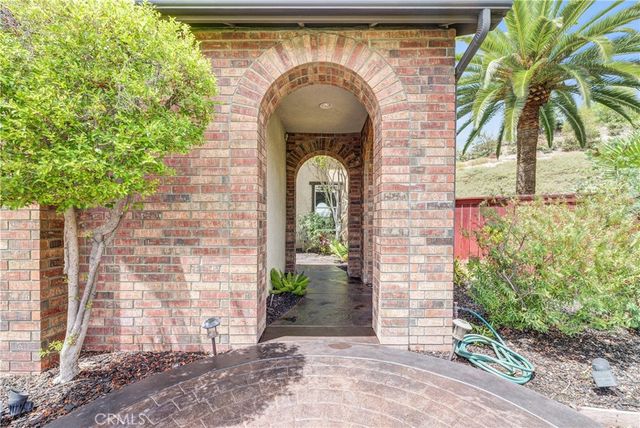 27126 Coral Bells Way, Murrieta, CA 92562