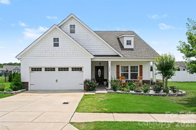 1205 Brooksland Place, Waxhaw, NC 28173