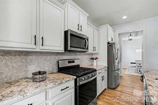 1205 Brooksland Place, Waxhaw, NC 28173