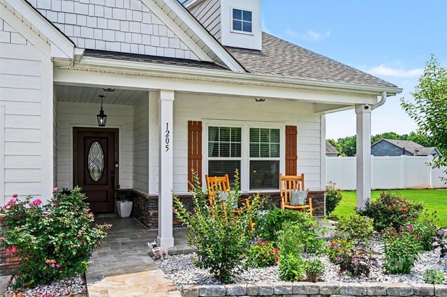 1205 Brooksland Place, Waxhaw, NC 28173