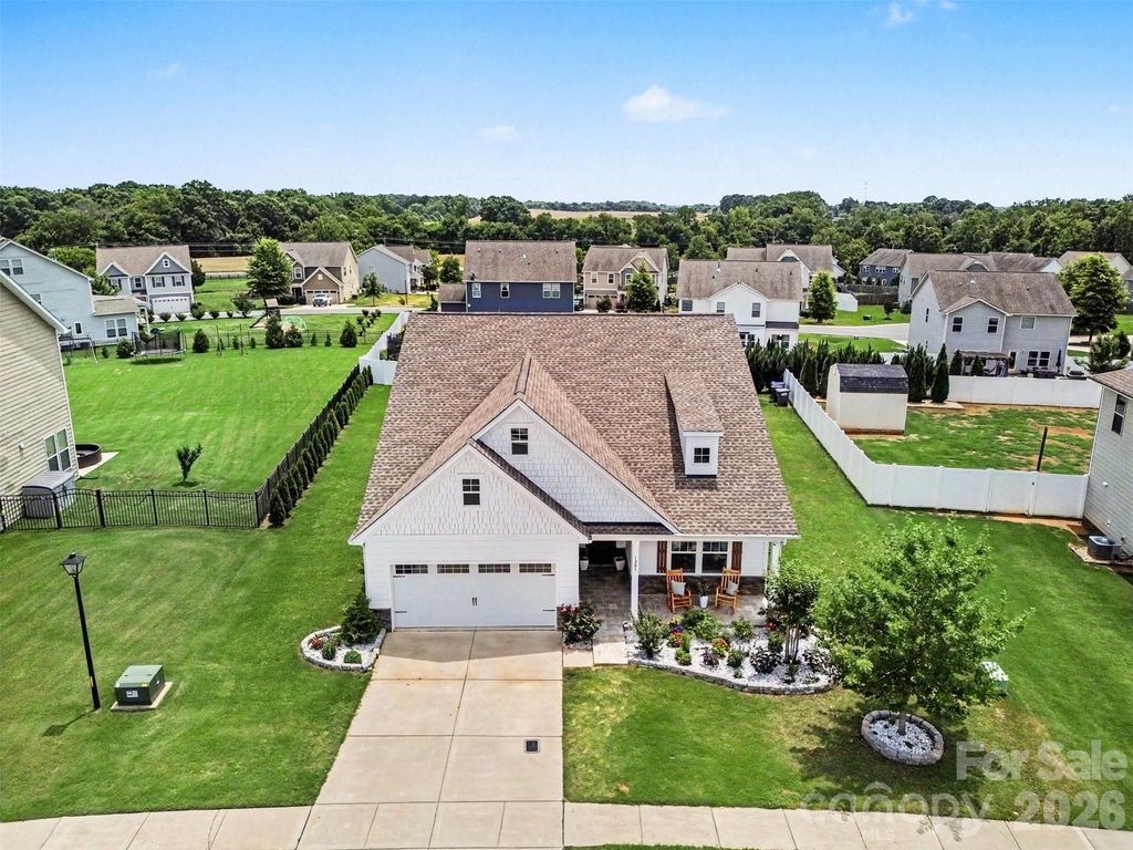 1205 Brooksland Place, Waxhaw, NC 28173