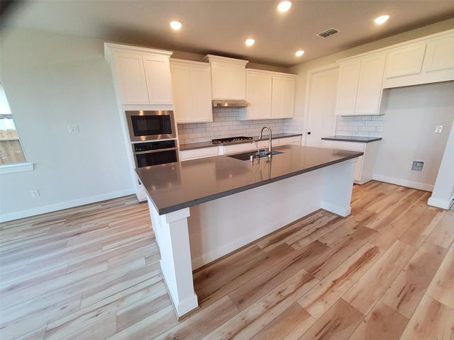 20814 Flat View Drive, Cypress, TX 77433