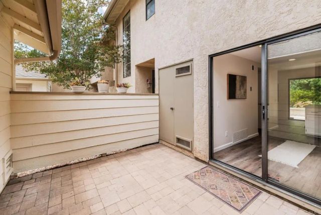 10487 Crosscreek, San Diego, CA 92131