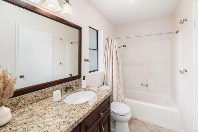 10487 Crosscreek, San Diego, CA 92131