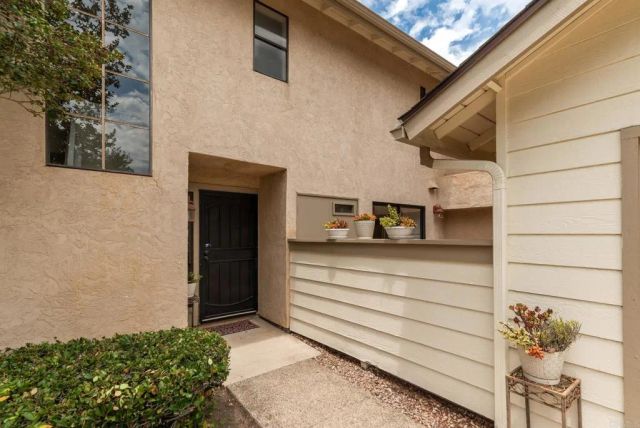 10487 Crosscreek, San Diego, CA 92131
