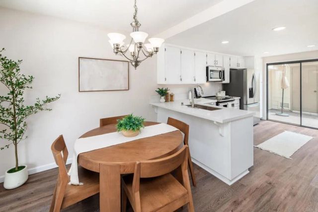 10487 Crosscreek, San Diego, CA 92131