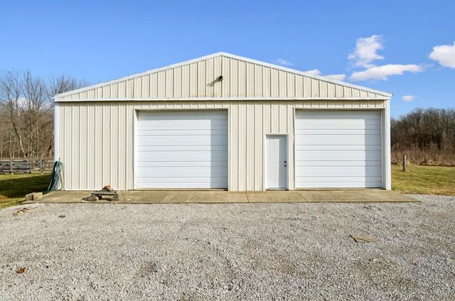 7136 Goshen Road, Goshen Twp, OH 45122