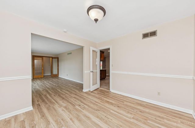 7136 Goshen Road, Goshen Twp, OH 45122