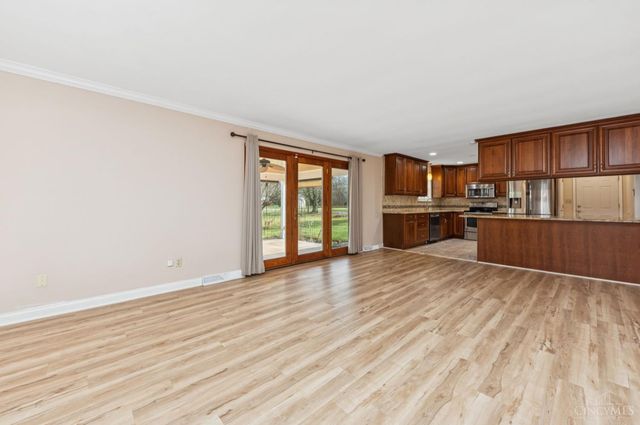 7136 Goshen Road, Goshen Twp, OH 45122