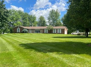 7136 Goshen Road, Goshen Twp, OH 45122