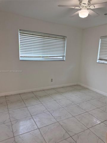 21140 NE 26th Avenue, Miami, FL 33180
