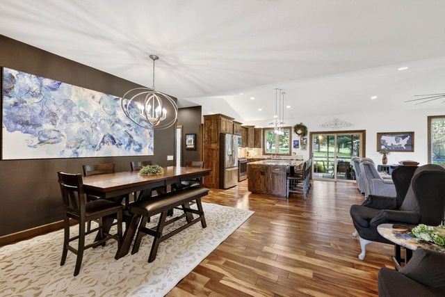 1789 Lunde Circle, Stoughton, WI 53589