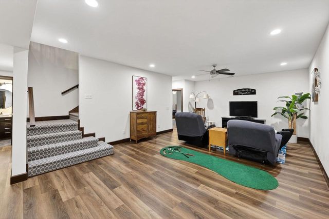 1789 Lunde Circle, Stoughton, WI 53589
