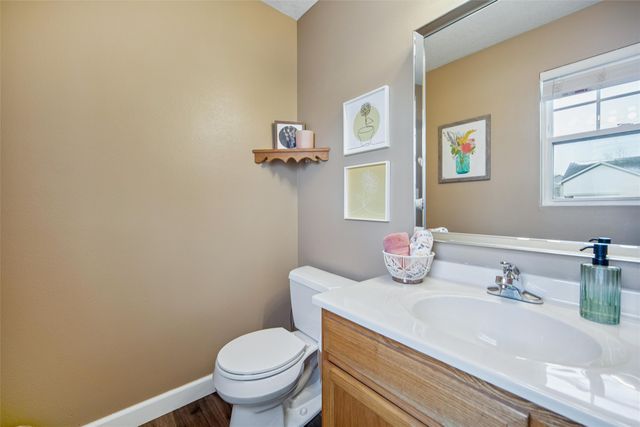 907 NE 49th Street, Ankeny, IA 50021