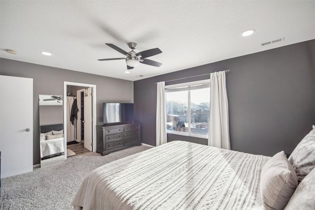 907 NE 49th Street, Ankeny, IA 50021