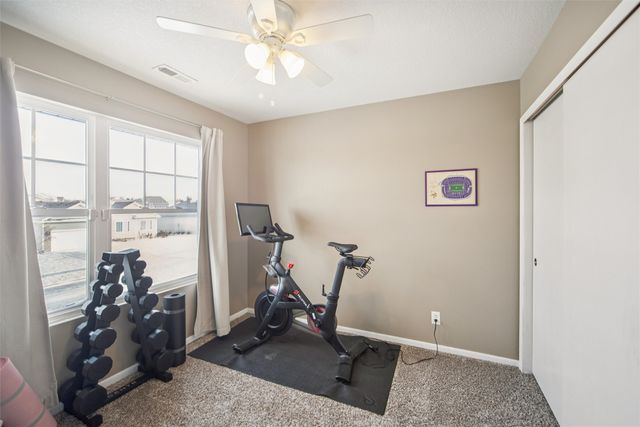 907 NE 49th Street, Ankeny, IA 50021