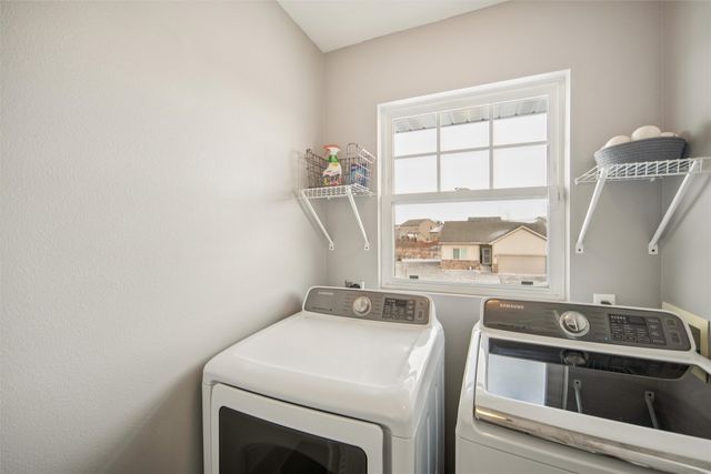 907 NE 49th Street, Ankeny, IA 50021