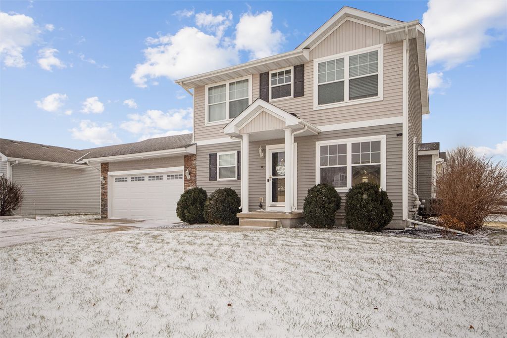 907 NE 49th Street, Ankeny, IA 50021