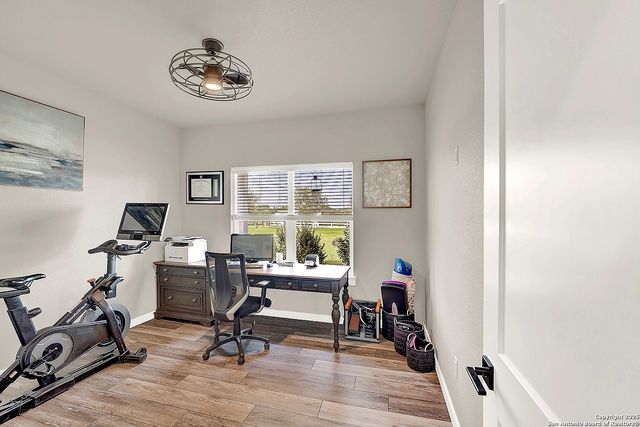 1474 County Road 342, La Vernia, TX 78121