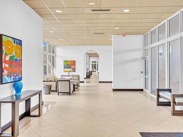 4300 N Ocean Boulevard 15J, Fort Lauderdale, FL 33308