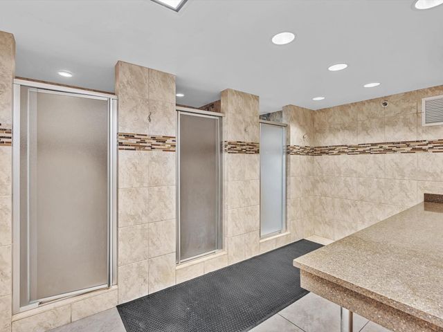 4300 N Ocean Boulevard 15J, Fort Lauderdale, FL 33308