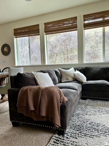 387 N LOAFER RD, Elk Ridge, UT 84651