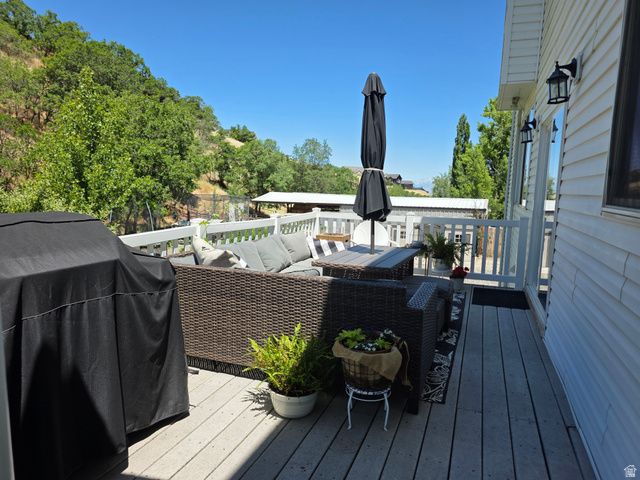 387 N LOAFER RD, Elk Ridge, UT 84651