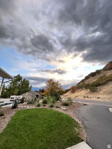 387 N LOAFER RD, Elk Ridge, UT 84651