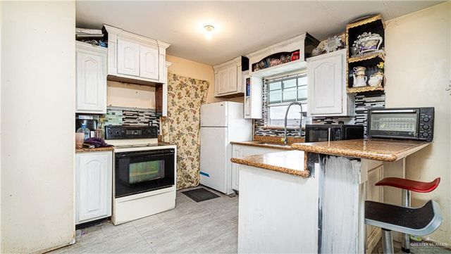 2210 Cactus Lane, Edinburg, TX 78541