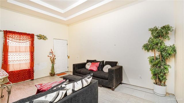 2210 Cactus Lane, Edinburg, TX 78541