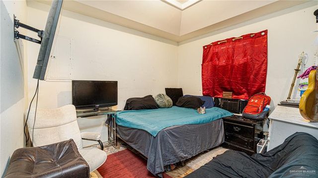 2210 Cactus Lane, Edinburg, TX 78541