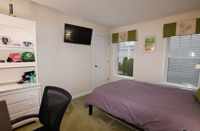 96 Winterberry Lane, Easton, MA 02356