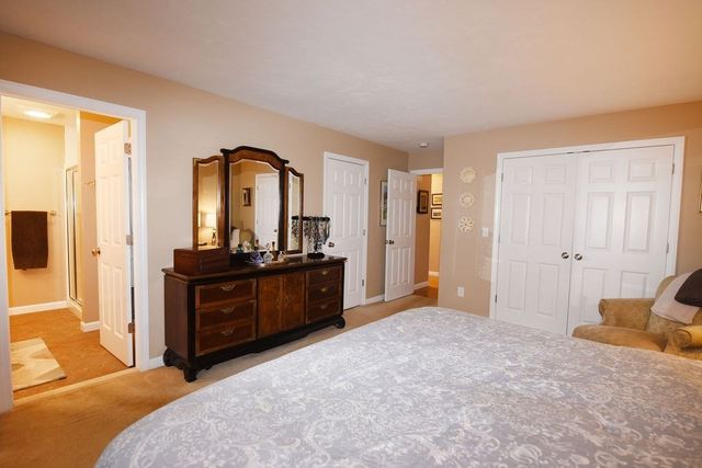 96 Winterberry Lane, Easton, MA 02356