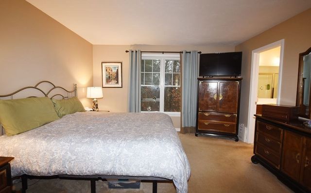 96 Winterberry Lane, Easton, MA 02356