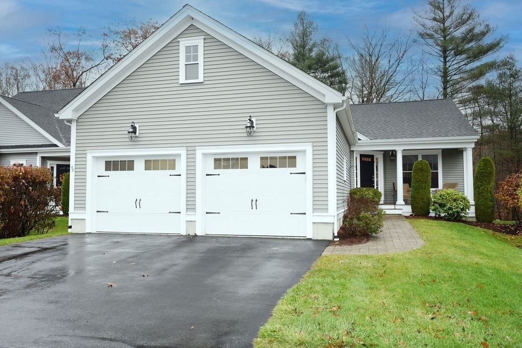 96 Winterberry Lane, Easton, MA 02356
