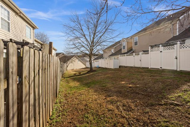 27 Fawn Creek Pass, Nashville, TN 37214