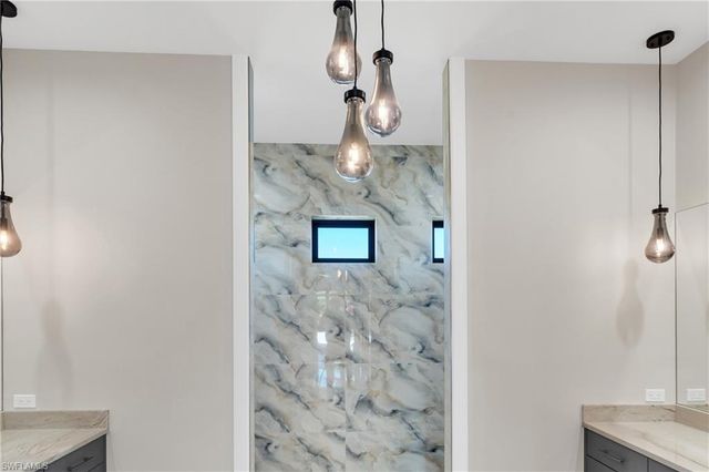 1426 NW 39th AVE, Cape Coral, FL 33993