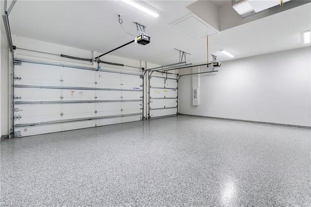 1426 NW 39th AVE, Cape Coral, FL 33993