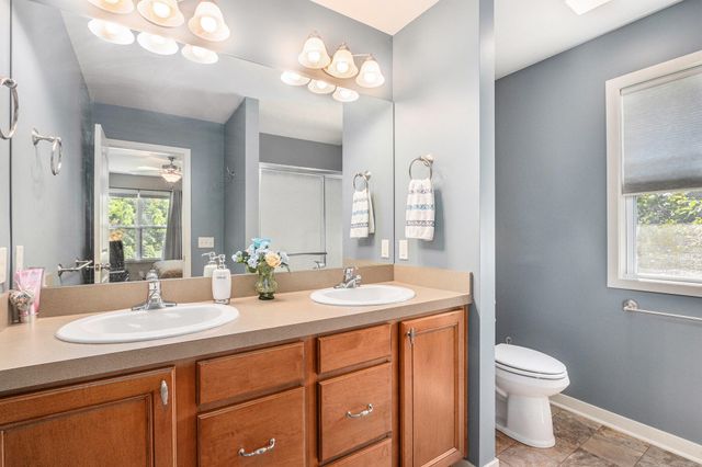 3560 Woodfield Court, Manlius Twp, MI 49419