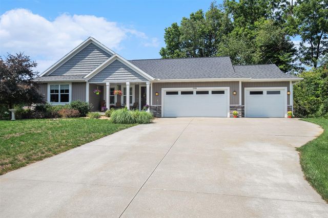 3560 Woodfield Court, Manlius Twp, MI 49419