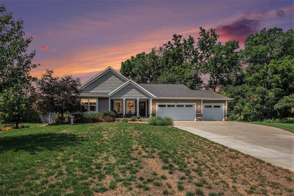3560 Woodfield Court, Manlius Twp, MI 49419