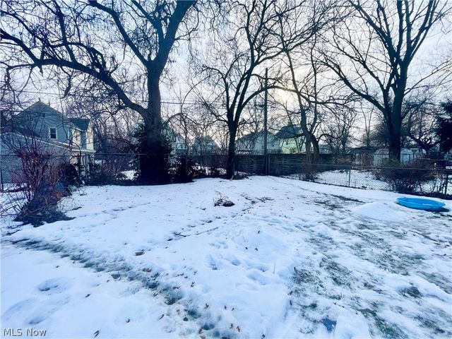 2193 E 35th Street, Cleveland, OH 44115