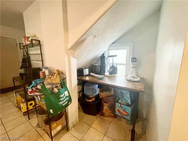 2193 E 35th Street, Cleveland, OH 44115