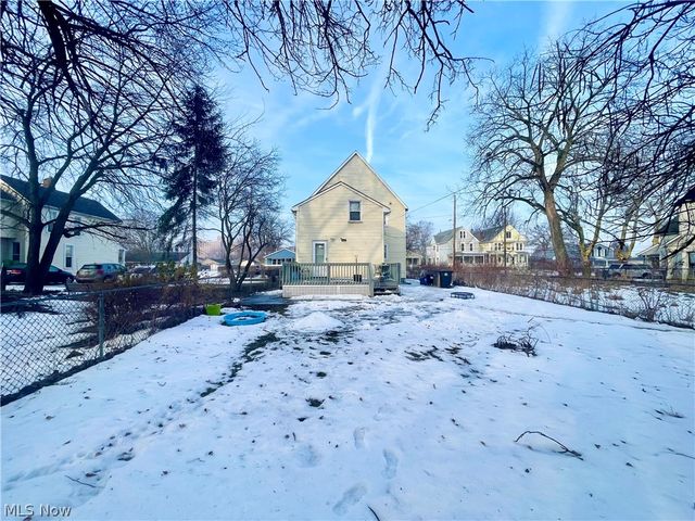 2193 E 35th Street, Cleveland, OH 44115