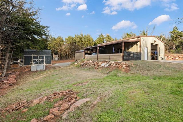 5796 Dogwood Drive, Guthrie, OK 73044