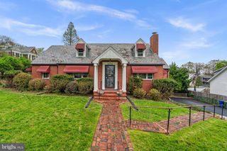 2605 QUEEN ANNE RD, Baltimore, MD 21216