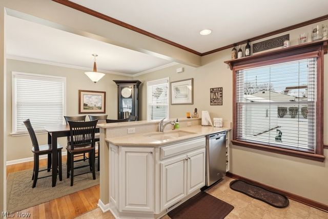 1090 Taft Avenue, Cuyahoga Falls, OH 44223