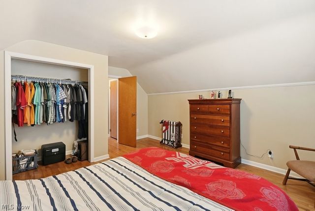 1090 Taft Avenue, Cuyahoga Falls, OH 44223