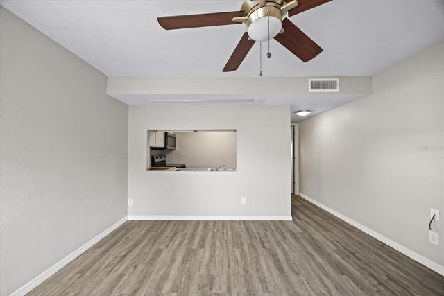 7169 E BANK DRIVE 101, Tampa, FL 33617