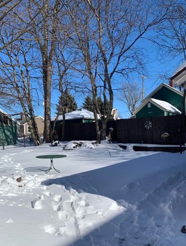 13 Duffy Street, Manistee, MI 49660